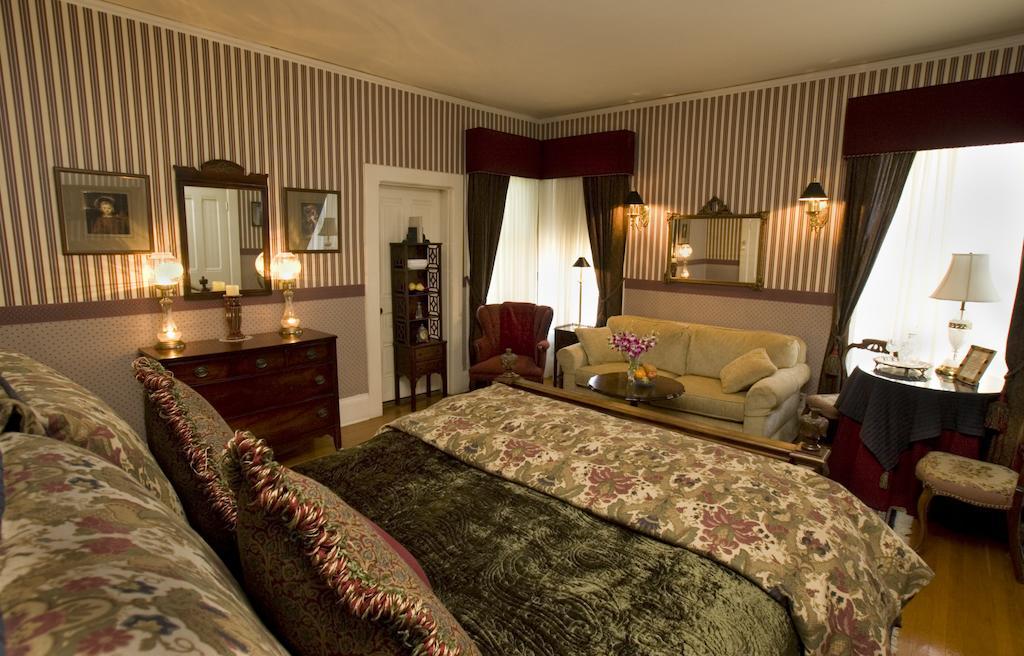 The Bissell House Bed & Breakfast Pasadena Extérieur photo